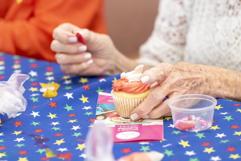 Cupcakes of Hope (23)